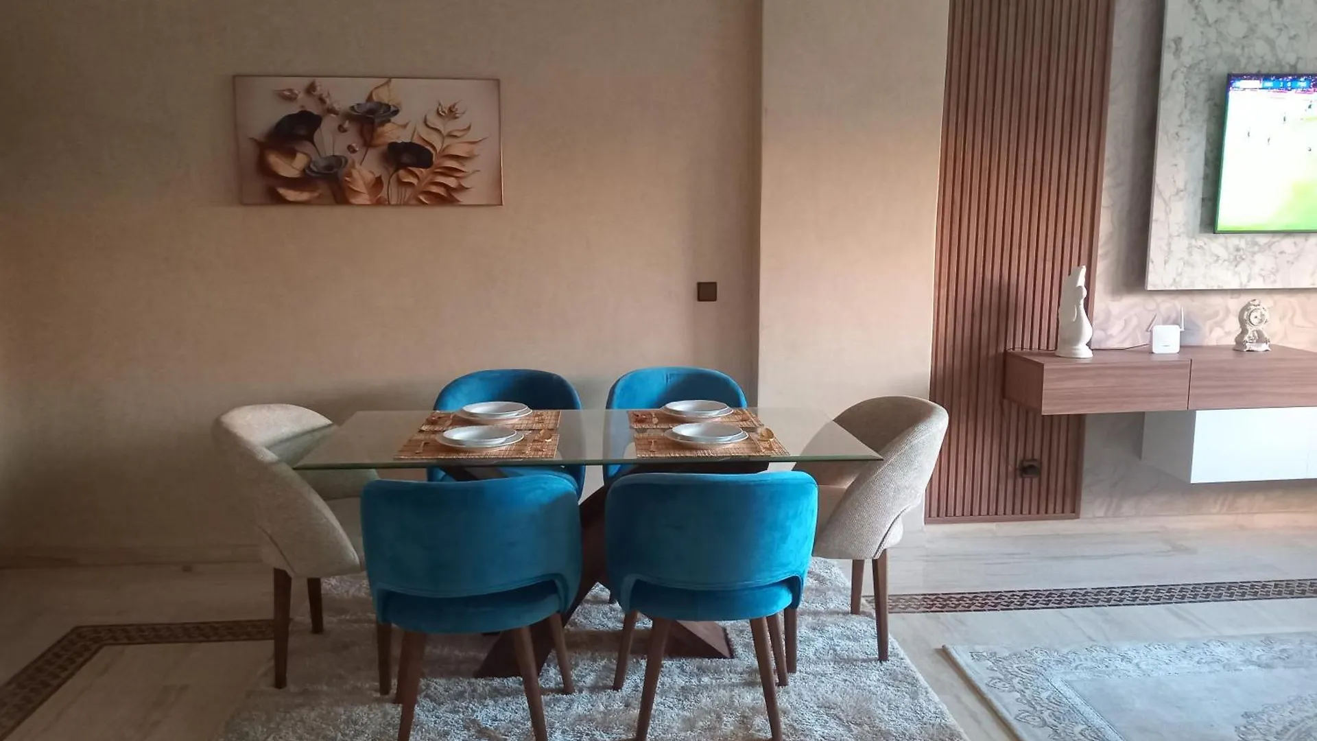 Luxury Apartment With Swimming Pool In Gueliz Marrakech Marakeş